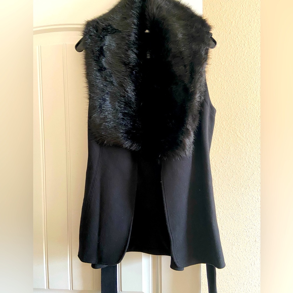 Plush vest with fake black fur slightly worn excellent condition sz S